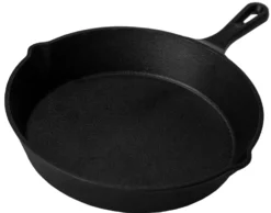 Grillfürst XXL Dutch Oven Set: Starterpaket Gusseisen - X-DEAL Mit 2 X Dutch Oven, 2 X Gusseisen Pfanne, 2x Tragetasche, Ringreiniger, Gusseisen Pflege Und Bambus-Kochlöffel -BBQ Zubehoer Verkaufsgeschäft 16 114 Grillfuerst Gusseisen Wok Pfanne