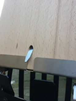 Flammlachsbrett Buche 140mm Klemm-Variante Mit 11mm Nut -BBQ Zubehoer Verkaufsgeschäft 20977 Flammlachsbrett Klemmen Hinten