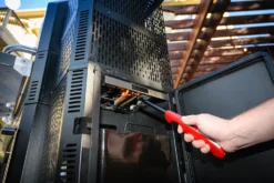 Masterbuilt Gravity 1050 - Smarter Holzkohlegrill Und Smoker 26 Masterbuilt Gravity 1050 - Smarter Holzkohlegrill Und Smoker -BBQ Zubehoer Verkaufsgeschäft 21803 Masterbuilt Gravity Digital Holzko 13 1601469488