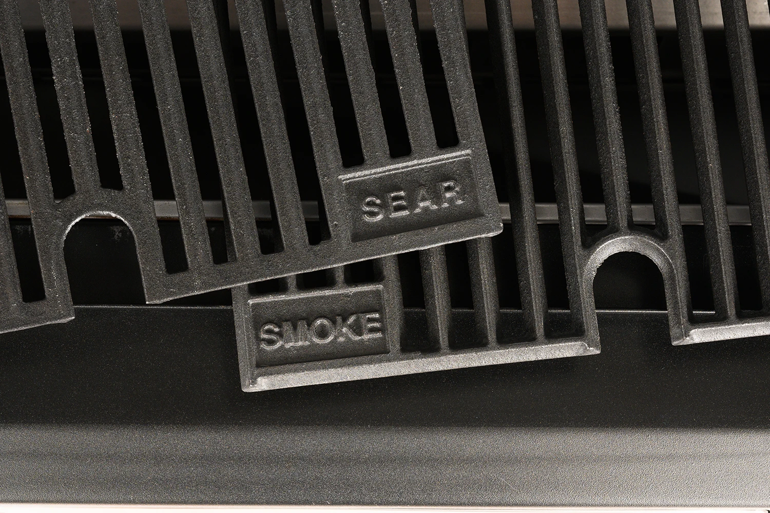 Masterbuilt Gravity 1050 - Smarter Holzkohlegrill Und Smoker 5 Masterbuilt Gravity 1050 - Smarter Holzkohlegrill Und Smoker – Bild 5