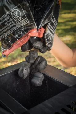 Masterbuilt Gravity 1050 - Smarter Holzkohlegrill Und Smoker 20 Masterbuilt Gravity 1050 - Smarter Holzkohlegrill Und Smoker -BBQ Zubehoer Verkaufsgeschäft 21803 Masterbuilt Gravity Series 560G Ho 7 1601469478