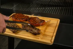 Broil King Schneidebrett Regal/Imperial Aus Bambus -BBQ Zubehoer Verkaufsgeschäft 22159 Broil King Schneidebrett Regal Imp 4 1607936920