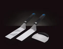 Napoleon Pro Griddle / Plancha Tool-Set, 3-teilig -BBQ Zubehoer Verkaufsgeschäft 70081 Napoleon Spatel Plancha