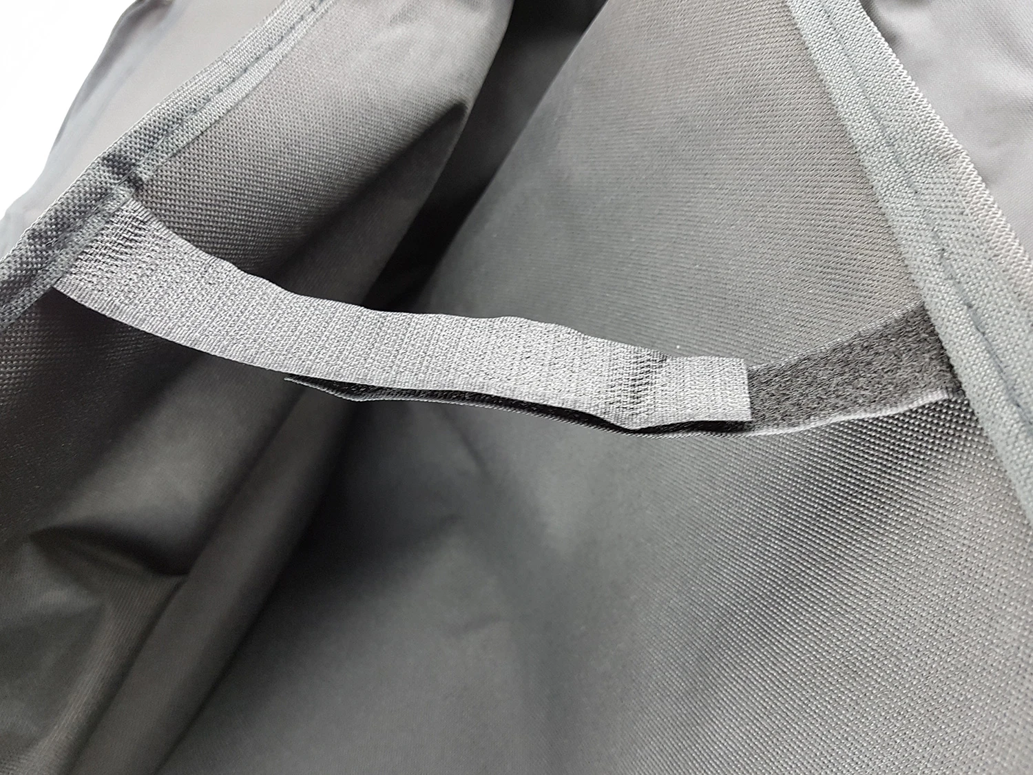 Grillfürst Abdeckhaube / Schutzhülle 131 X 47 X 121 Cm - Borussia Dortmund Edition Für Napoleon Rogue / Freestyle 365 / Triton 2 / Videro G3 / Broil King Crown 340 3 Grillfürst Abdeckhaube / Schutzhülle 131 X 47 X 121 Cm - Borussia Dortmund Edition Für Napoleon Rogue / Freestyle 365 / Triton 2 / Videro G3 / Broil King Crown 340 – Bild 3