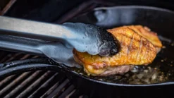 Grillfürst Edelstahl Grillzange 54 Cm - Borussia Dortmund Edition -BBQ Zubehoer Verkaufsgeschäft BVB Grillzange Pfanne Fleisch wenden