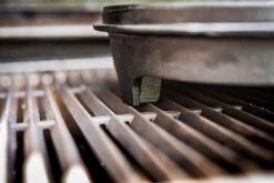 Grillfürst Dutch Oven BBQ Edition DO9 - Borussia Dortmund Edition -BBQ Zubehoer Verkaufsgeschäft BVB Topf Dutch Oven Fuesse