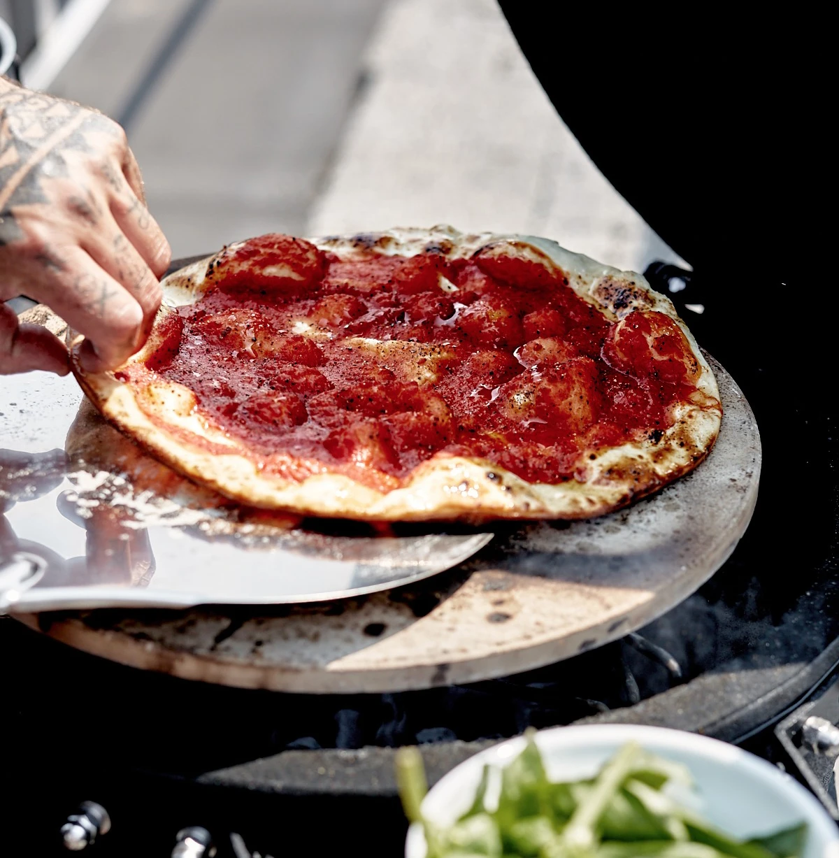 The Bastard Pizzaschieber / Pizzaschaufel Edelstahl 1 The Bastard Pizzaschieber / Pizzaschaufel Edelstahl