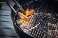 Grillfürst Edelstahl Grillzange 54 Cm - Borussia Dortmund Edition -BBQ Zubehoer Verkaufsgeschäft Borussia Dortmund Edelstahl Grillzange Glut nachlegen