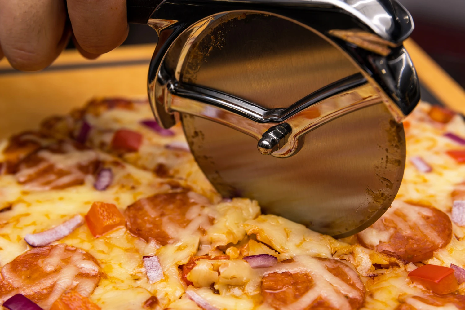 Broil King Pizzaschneider / Pizzaroller 1 Broil King Pizzaschneider / Pizzaroller