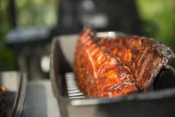 Broil King Rib Roaster / Gusseisen Kastenform -BBQ Zubehoer Verkaufsgeschäft Broil King Spare Rib Roaster 69615