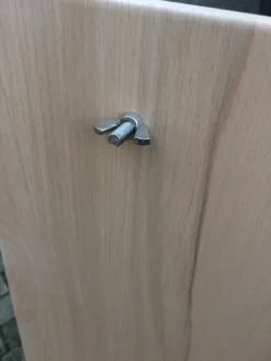 Flammlachsbrett Buche 140mm Schraub-Variante Mit 11mm Nut -BBQ Zubehoer Verkaufsgeschäft Flammlachsbrett Schrauben Oben