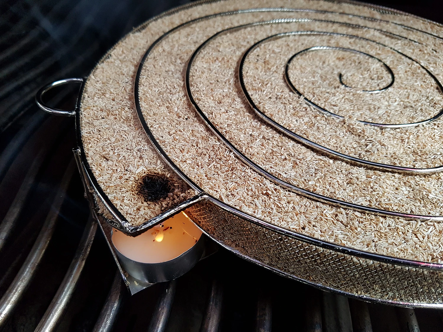 Grillfürst Kaltrauchgenerator / Räucherschnecke XXL 31cm 7 Grillfürst Kaltrauchgenerator / Räucherschnecke XXL 31cm – Bild 7