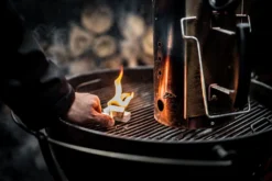 Grillfürst Paraffin Grillanzünder Karton, 24 X 32 Stk. Anzündwürfel -BBQ Zubehoer Verkaufsgeschäft Grillfuerst Grillanzuender 100236