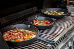 Grillfürst Gusseisenpfanne Mit 2 Griffen Ø 25 Cm -BBQ Zubehoer Verkaufsgeschäft Grillfuerst Grillpfannen Gusseisen 3