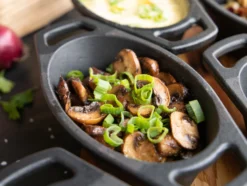 Grillfürst Gusseisen Pfännchen / Servierpfännchen, 6er Set -BBQ Zubehoer Verkaufsgeschäft Grillfuerst Gusseisenpfaennchen Pilze