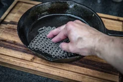 Grillfürst Ringreiniger Für Dutch Oven / Gusseisen 14 X 14 Cm -BBQ Zubehoer Verkaufsgeschäft Grillfuerst Ringreiniger