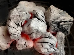 Grillfürst Steakhouse Kohle / Restaurant Holzkohle 25kg -BBQ Zubehoer Verkaufsgeschäft Grillfuerst Steakhouse Kohle Glutbett 1