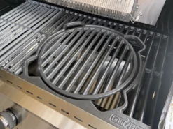 Grillfürst X-Rost System Grillrost Aus Gusseisen Für Grillfürst Gasgrills - Inkl. Pizzastein Einsatz -BBQ Zubehoer Verkaufsgeschäft Grillfuerst x Rost System Gusseisenrost