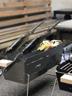 Knister Grillschwerter / 65 Cm / 2er Set -BBQ Zubehoer Verkaufsgeschäft Knister Grill Schwert Lifestyle 02