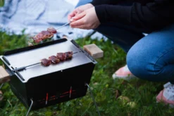 Knister Plancha / Grillplatte Edelstahl 9 Knister Plancha / Grillplatte Edelstahl -BBQ Zubehoer Verkaufsgeschäft Knister Grill Small Plancha Edelstahl