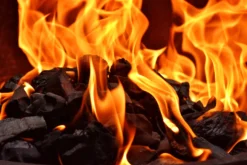 Miller Grillkohle / Holzkohle 10 Kg (im Jutesack) 6 Miller Grillkohle / Holzkohle 10 Kg (im Jutesack) -BBQ Zubehoer Verkaufsgeschäft Miller Grillkohle 1