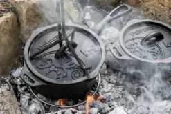 Petromax Gusseiserne Kasserolle Mit Deckel Kr2 -BBQ Zubehoer Verkaufsgeschäft Petromax Kasserolle Saucentopf Feuertopf kr2 kr1