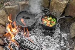 Petromax Gusseiserne Kasserolle Mit Deckel Kr2 -BBQ Zubehoer Verkaufsgeschäft Petromax Kasserolle kr2 kr1 Glut Feuertopf