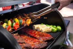 Pit Boss Pelletgrill Navigator 850 -BBQ Zubehoer Verkaufsgeschäft Pit Boss Navigator 850 Grillroste