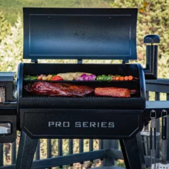Pit Boss Pelletgrill Pro Series 1150 Wifi -BBQ Zubehoer Verkaufsgeschäft Pit Boss Pelletgrill Pro Series 1150 Garraum