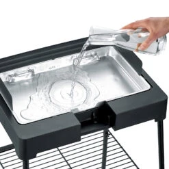 Severin Elektrogrill Mit Grillplatte Und Untergestell - 2.200 Watt 12 Severin Elektrogrill Mit Grillplatte Und Untergestell - 2.200 Watt -BBQ Zubehoer Verkaufsgeschäft Severin Elektro Standgrill Wasserschale 1