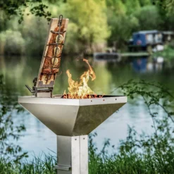 Thüros Flammlachshalter Inkl. Flammlachsbrett -BBQ Zubehoer Verkaufsgeschäft Thueros Flammlachsbrett Flammlachshalter Lifestyle