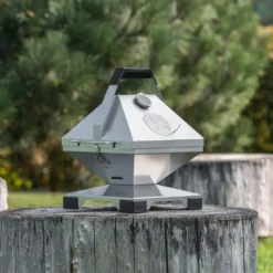 Thüros T1 ToGo Holzkohle Tischgrill Edelstahl Mit BBQ Haube 30x30 Cm -BBQ Zubehoer Verkaufsgeschäft Thueros T1 ToGo Holzkohle Tischgrill Edelstahl Lifestyle