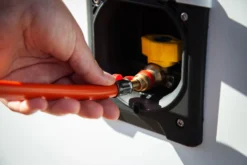 Grillfürst G201E 2-Brenner Gasgrill Portabel V2 - Wohnmobilgrill - 30mbar (EU-Gasgrill) -BBQ Zubehoer Verkaufsgeschäft Wohnmobilgrill G201E Gassteckdose