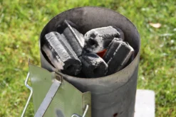 Greek Fire Holzkohlebriketts 20kg 16 Greek Fire Holzkohlebriketts 20kg -BBQ Zubehoer Verkaufsgeschäft greek fire briketts anzuendkamin