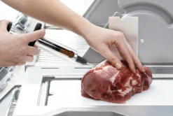 Napoleon Edelstahl Marinadenspritze Inkl. 2 Nadeln -BBQ Zubehoer Verkaufsgeschäft napoleon marinaden injektor in benutzung