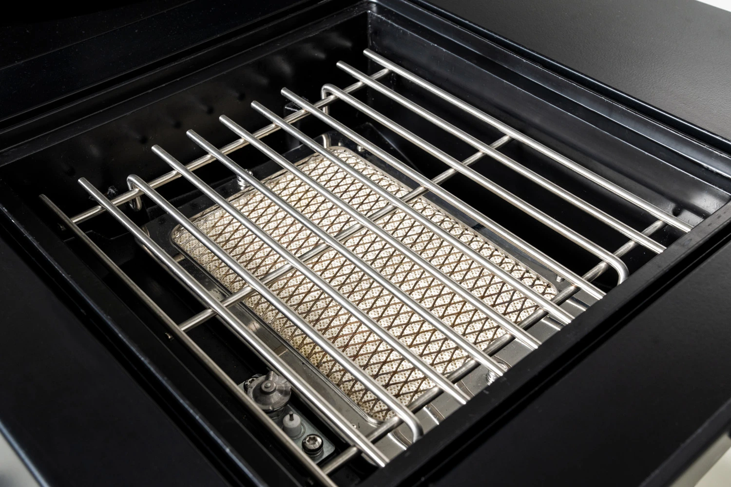 Outdoorchef Gas Kugelgrill Davos 570 G Pro Mit Blazing Zone (Infrarotbrenner) & 11kg Gasflaschen Kit 11 Outdoorchef Gas Kugelgrill Davos 570 G Pro Mit Blazing Zone (Infrarotbrenner) & 11kg Gasflaschen Kit – Bild 11