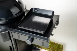 Outdoorchef Gas Kugelgrill Davos 570 G Pro Mit Blazing Zone (Infrarotbrenner) & 11kg Gasflaschen Kit 31 Outdoorchef Gas Kugelgrill Davos 570 G Pro Mit Blazing Zone (Infrarotbrenner) & 11kg Gasflaschen Kit -BBQ Zubehoer Verkaufsgeschäft outdoorchef davos 570 g pro blazing zone grillplatte 18 128 14 1688728924