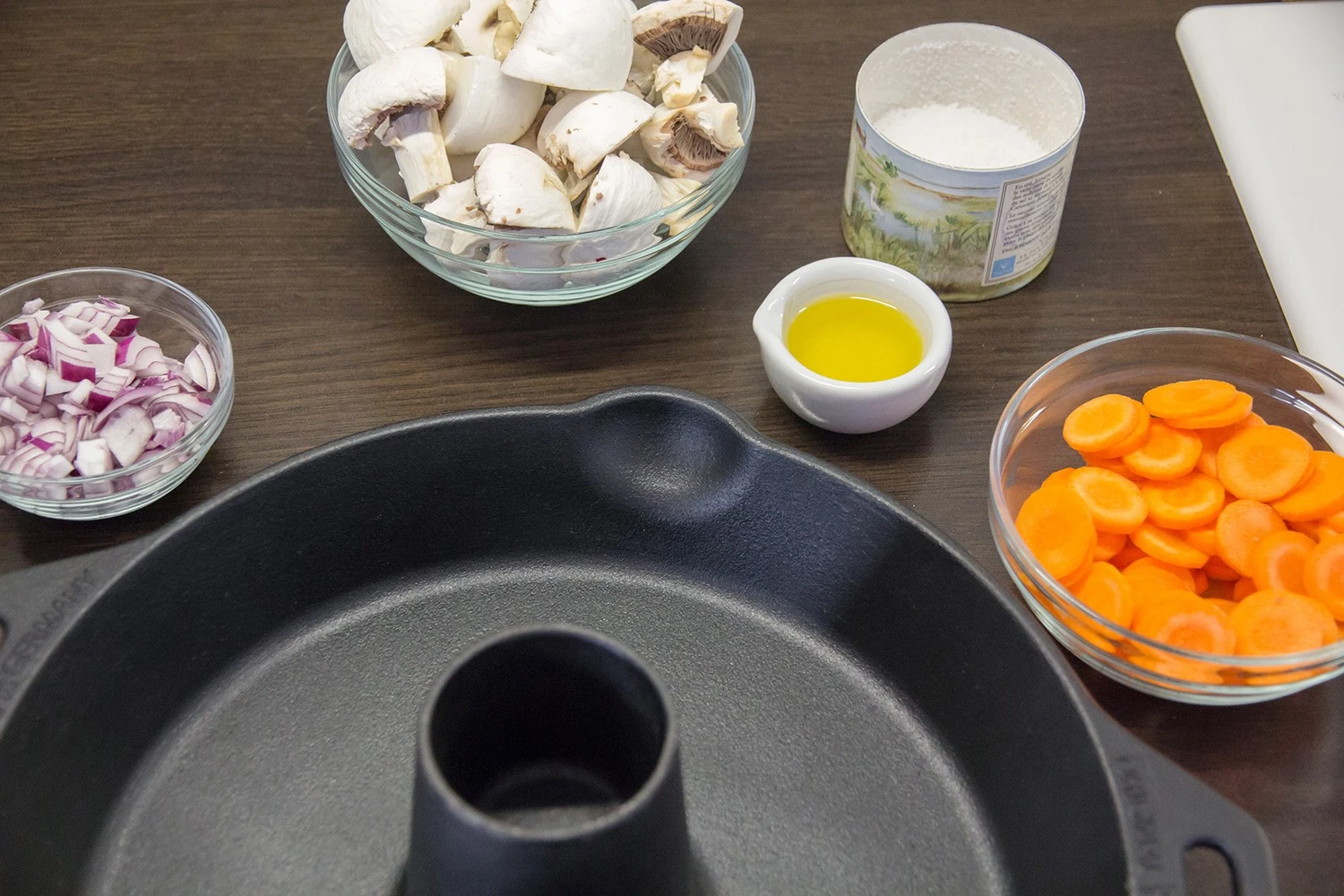 Petromax Gusseiserner Geflügelbräter Cf30 3 Petromax Gusseiserner Geflügelbräter Cf30 – Bild 3