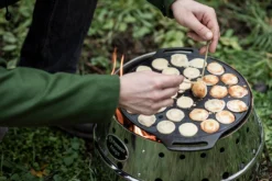 Petromax Poffertjespfanne 11 Petromax Poffertjespfanne -BBQ Zubehoer Verkaufsgeschäft petromax poffertjespfanne backen poff30